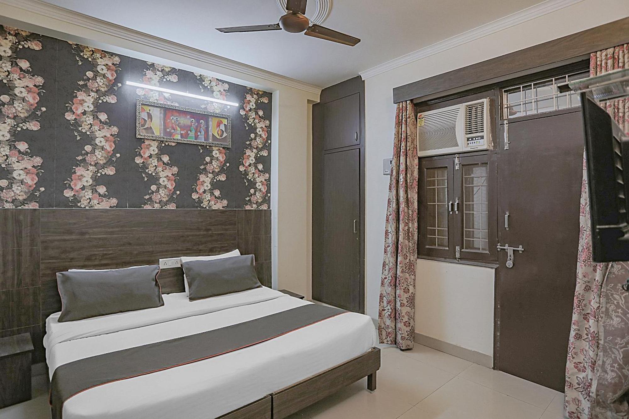 Hotel O Sun Villa Нью-Дели Экстерьер фото
