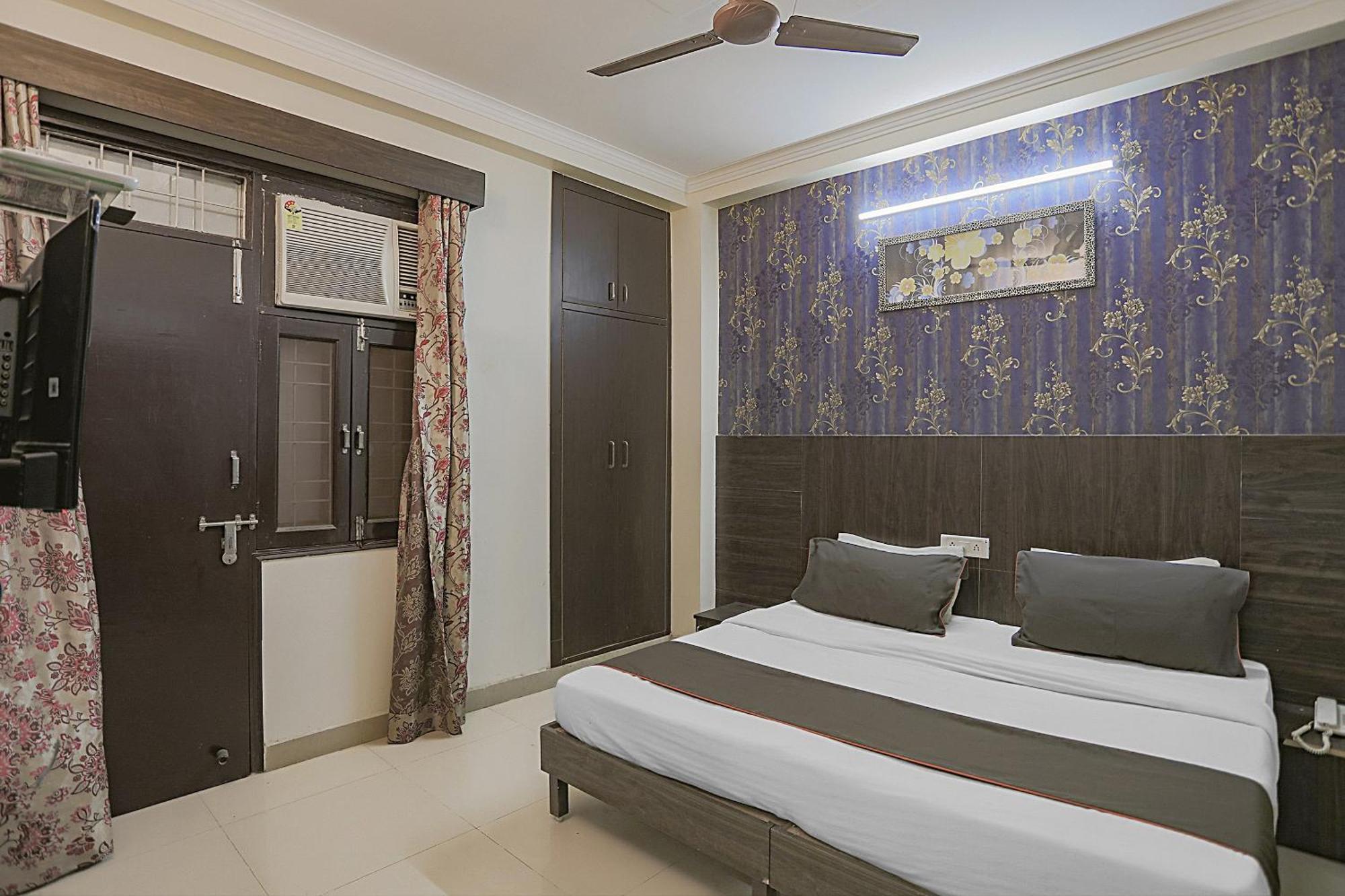 Hotel O Sun Villa Нью-Дели Экстерьер фото