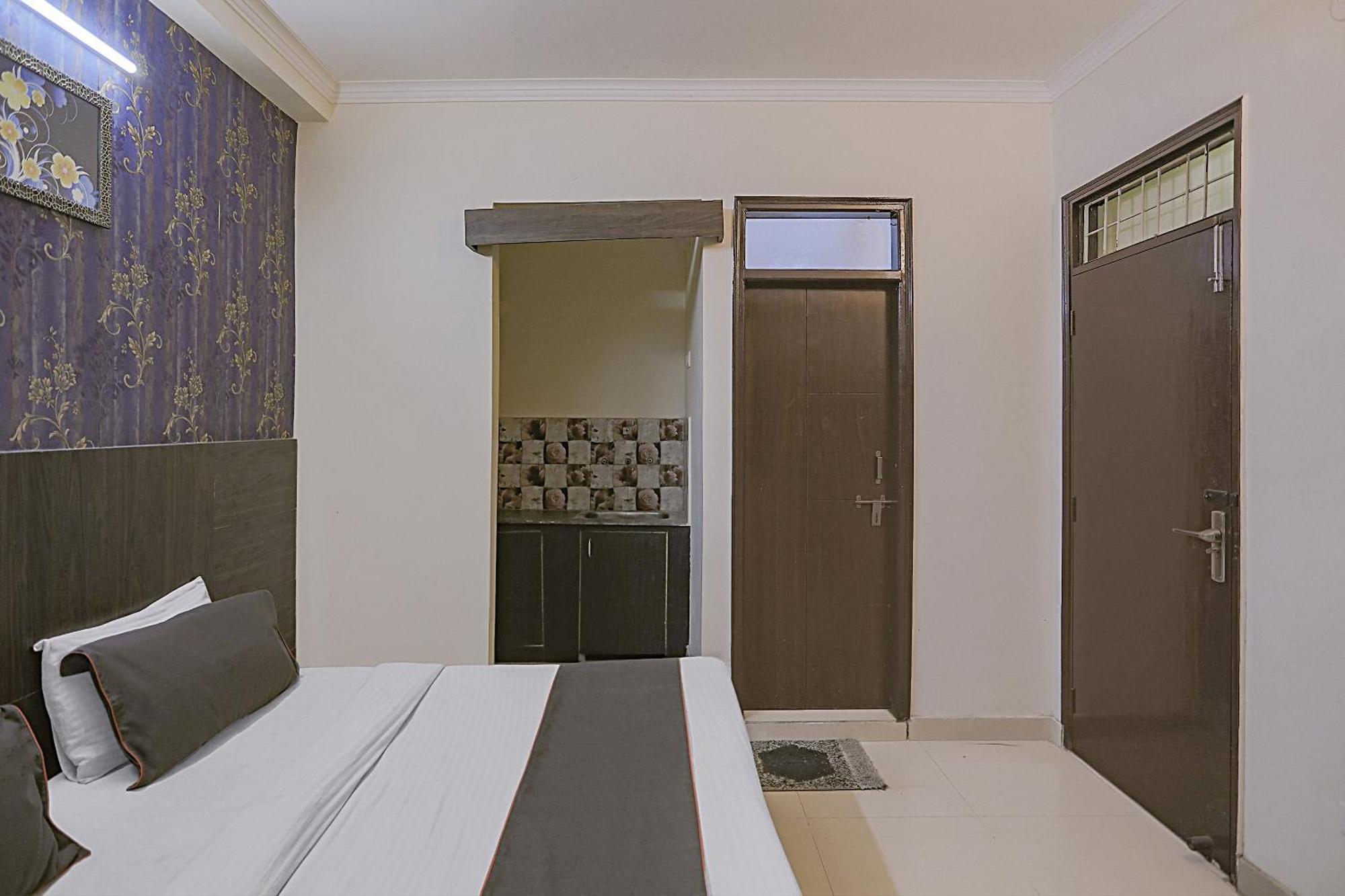 Hotel O Sun Villa Нью-Дели Экстерьер фото